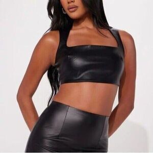 Bold Faux Leather Cropped Square Neck Top Size Large
